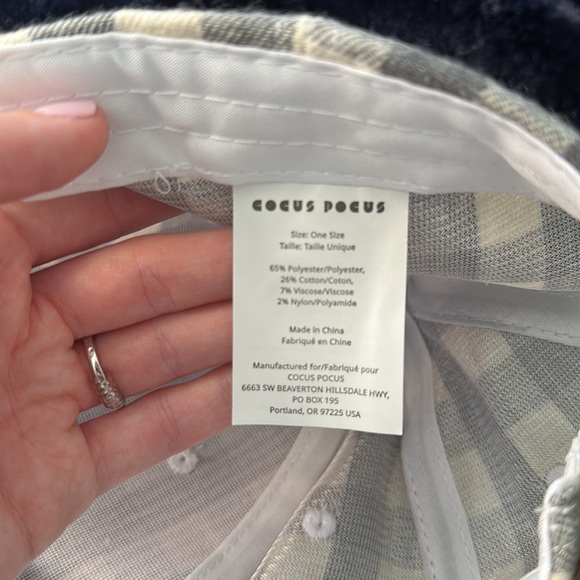 Grey plaid hat - Picture 3 of 3